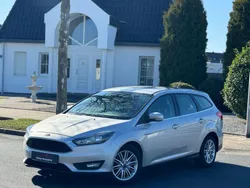 Silber Gebraucht 2018 Ford Focus Cool & Connect Kombi | 10.490 € (Guter Preis)
