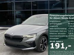 Grau Gebraucht 2024 Skoda Scala Monte Carlo Kleinwagen | 29.690 €