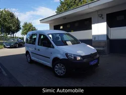 Weiß Gebraucht 2011 VW Caddy Startline Van / Kleinbus | 3.999 € (Guter Preis)