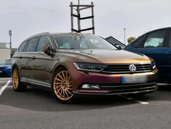 Blau Gebraucht 2017 VW Passat Kombi | 14.000 € (Guter Preis)