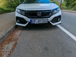 Weiß Gebraucht 2019 Honda Civic Limousine | 14.900 € (Etwas zu teuer)