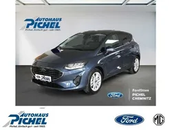 Blau(metallic) Gebraucht 2023 Ford Fiesta Titanium Kleinwagen | 20.895 € (Etwas zu teuer)