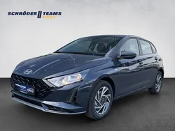 Grau Neu 2024 Hyundai i20 Trend Kleinwagen | 23.990 € (Etwas zu teuer)