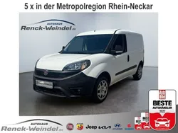 Colore esterno (weiß) Gebraucht 2018 Fiat Doblò Van / Kleinbus | 12.989 € (Teuer)