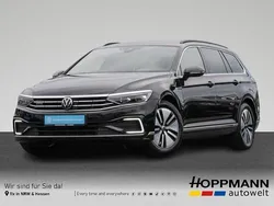 Deep black perleffekt Gebraucht 2021 VW Passat GTE Kombi | 22.990 € (Guter Preis)
