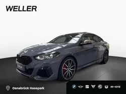 Grau Gebraucht 2023 BMW M235 Performance Limousine | 36.900 € (Fairer Preis)