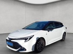 Weiss Gebraucht 2024 Toyota Corolla Basis Kombi | 28.490 € (Fairer Preis)
