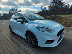Weiß Gebraucht 2019 Ford Fiesta ST-Line Kleinwagen | 14.000 € (Guter Preis)