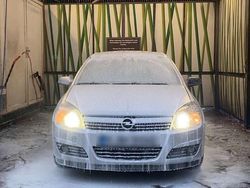 Silber Gebraucht 2005 Opel Astra Kleinwagen | 1.000 € (Fairer Preis)