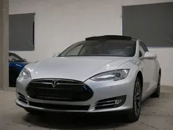 Other Gebraucht 2013 Tesla Model S Performance Limousine | 23.800 € (Etwas zu teuer)