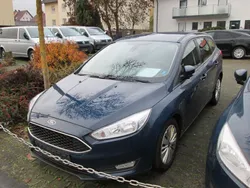 Blazerblau Gebraucht 2015 Ford Focus Trend Kombi | 11.990 € (Fairer Preis)