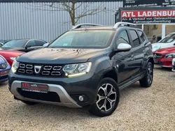 Grau "comete" Gebraucht 2021 Dacia Duster Prestige SUV | 10.950 € (Guter Preis)
