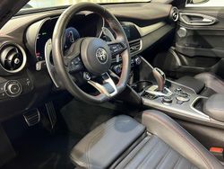 Schwarz Gebraucht 2023 Alfa Romeo Giulia Competizione Limousine | 35.490 € (Fairer Preis)