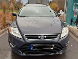 Grau Gebraucht 2011 Ford Mondeo Kombi | 3.900 € (Fairer Preis)
