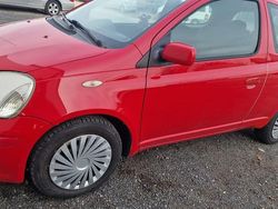 Gebraucht 2004 Toyota Yaris Kleinwagen | 1.699 €