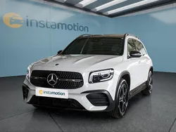 Weiß Gebraucht 2022 Mercedes GLB250 SUV | 45.999 € (Teuer)