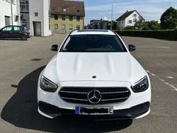 Weiß Gebraucht 2022 Mercedes E300 Avantgarde Kombi | 33.500 € (Guter Preis)