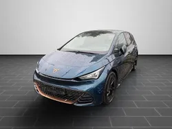 Aurora blue metallic (metallic) Gebraucht 2021 Cupra Born Kleinwagen | 24.900 € (Etwas zu teuer)