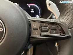 Grau metallic 252 Neu 2024 Alfa Romeo Stelvio Sprint SUV | 44.390 €