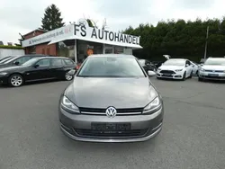 Grau Gebraucht 2016 VW Golf VII Allstar Limousine | 9.999 € (Guter Preis)