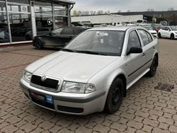 Gebraucht 2002 Skoda Octavia Classic Limousine | 690 € (Superpreis)
