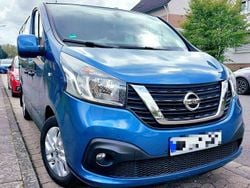 Blau Gebraucht 2018 Nissan NV300 Premium Edition Van | 23.800 € (Etwas zu teuer)