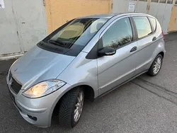Silber Gebraucht 2005 Mercedes A180 Kleinwagen | 3.200 € (Etwas zu teuer)