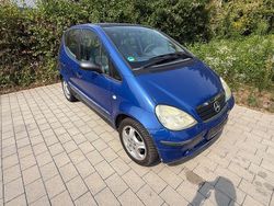 Blau Gebraucht 1999 Mercedes A160 Van / Kleinbus | 1.100 € (Guter Preis)