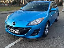 Blau Gebraucht 2010 Mazda 3 Limousine | 2.830 € (Fairer Preis)