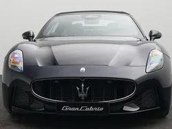 Nero assoluto Neu 2025 Maserati GranCabrio | 151.160 € (Fairer Preis)