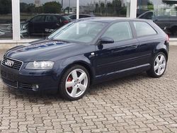 Blau Gebraucht 2004 Audi A3 Sport Kleinwagen | 7.998 € (Teuer)