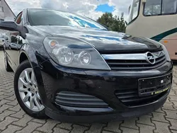 Schwarz Gebraucht 2006 Opel Astra GTC Edition+ Coupé | 2.999 € (Fairer Preis)