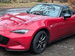 Rot Gebraucht 2015 Mazda MX5 Sports-Line Cabrio | 15.500 € (Etwas zu teuer)