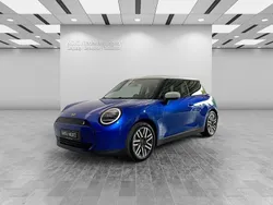Blau Gebraucht 2024 Mini Cooper SE Kleinwagen | 29.707 €