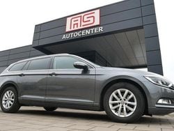 Grau Gebraucht 2016 VW Passat Comfortline Kombi | 10.790 € (Guter Preis)