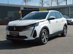 Weiß Gebraucht 2021 Peugeot 3008 SUV | 22.390 € (Guter Preis)