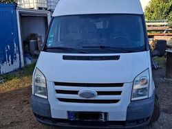 Weiß Gebraucht 2010 Ford Transit Limousine | 2.975 €