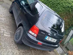 Schwarz Gebraucht 2000 Honda Logo Kleinwagen | 950 € (Fairer Preis)