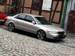 Gelb Gebraucht 2001 Audi A4 Limousine | 2.500 € (Fairer Preis)