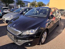 Schwarz Gebraucht 2015 Peugeot 308 Active Limousine | 3.990 €
