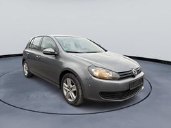 Grau Gebraucht 2009 VW Golf VI Kleinwagen | 4.790 € (Fairer Preis)