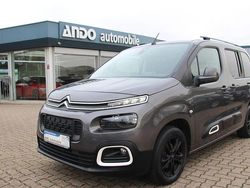 Grau Gebraucht 2018 Citroën Berlingo Feel Van / Kleinbus | 11.500 € (Teuer)