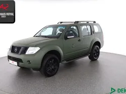 Schwarz Gebraucht 2015 Nissan Pathfinder SUV | 26.880 € (Superpreis)