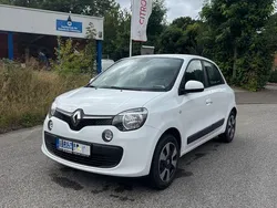 Weiß Gebraucht 2017 Renault Twingo Experience Kleinwagen | 7.100 € (Fairer Preis)