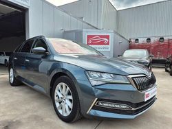 Grau Gebraucht 2021 Skoda Superb Limousine | 20.250 € (Superpreis)