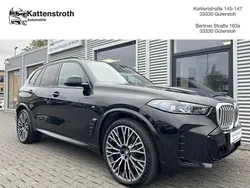 Schwarz Gebraucht 2024 BMW X5 M Sport SUV | 89.890 € (Teuer)