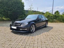 Mercedes C63 AMG