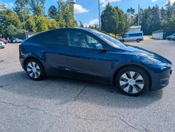 Blau Gebraucht 2023 Tesla Model Y SUV | 42.999 € (Etwas zu teuer)