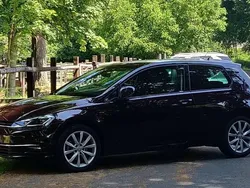 Rot Gebraucht 2017 VW Golf VII Limousine | 14.000 € (Guter Preis)