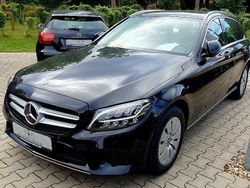 Obsidianschwarz Gebraucht 2018 Mercedes C200 Business Kombi | 19.710 € (Fairer Preis)